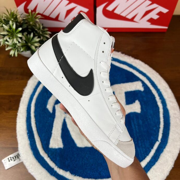 Nike Blazer Mid 77 - Image 2